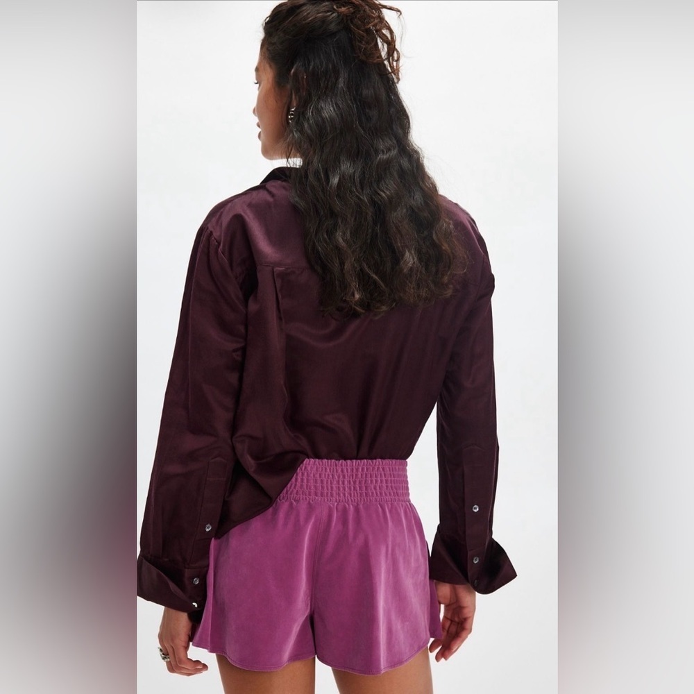 Paradise Found Suede Skort NWOT mulberry - Picture 2 of 4